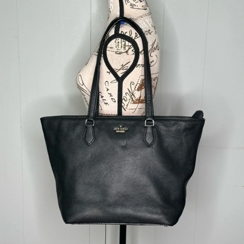 Kate Spade New York Jackson Street Jana Pebbled Leather Tote Black Top Zip